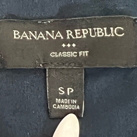 Banana Republic Classic Fit V-Neck Navy Blue Women’s Blouse Size SP - Picture 11 of 13